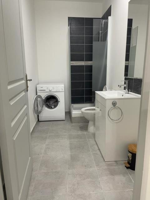 Rdc - Appartement F3 Villiers Le Bel 95 Proche De Paris Roissy Екстериор снимка