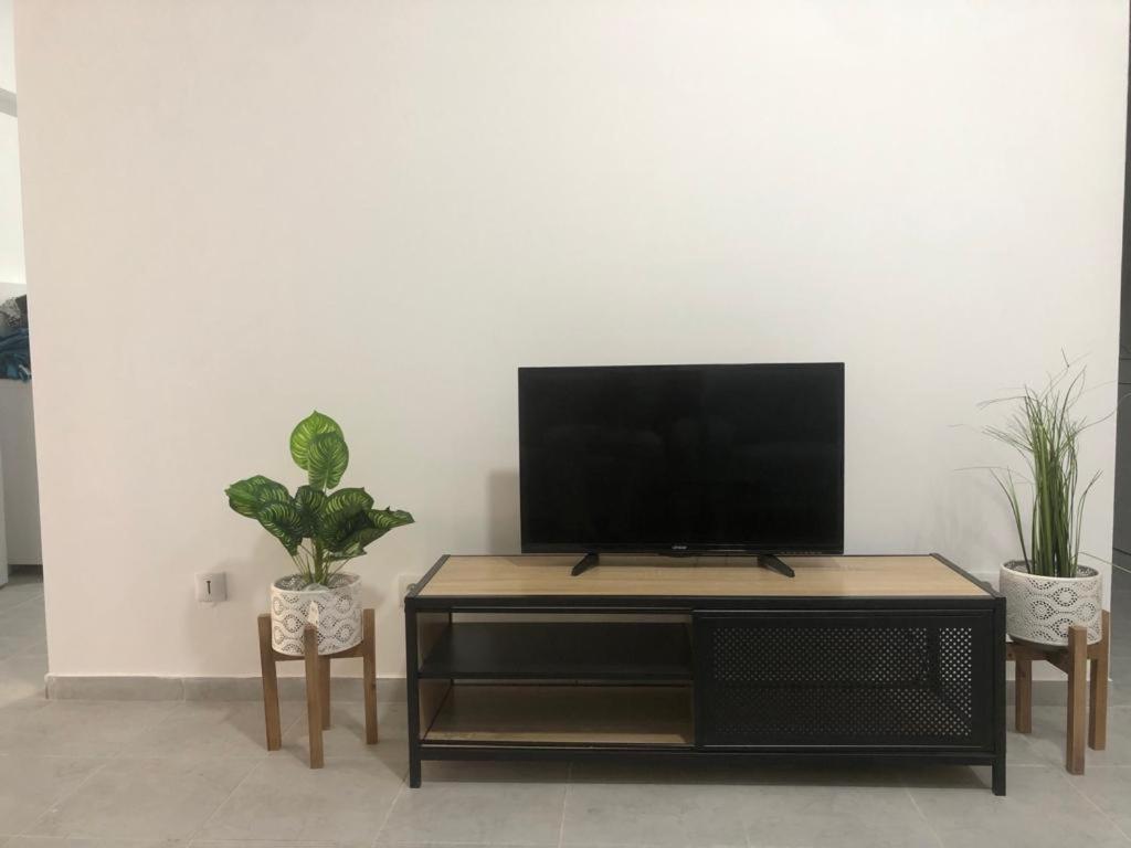 Rdc - Appartement F3 Villiers Le Bel 95 Proche De Paris Roissy Екстериор снимка