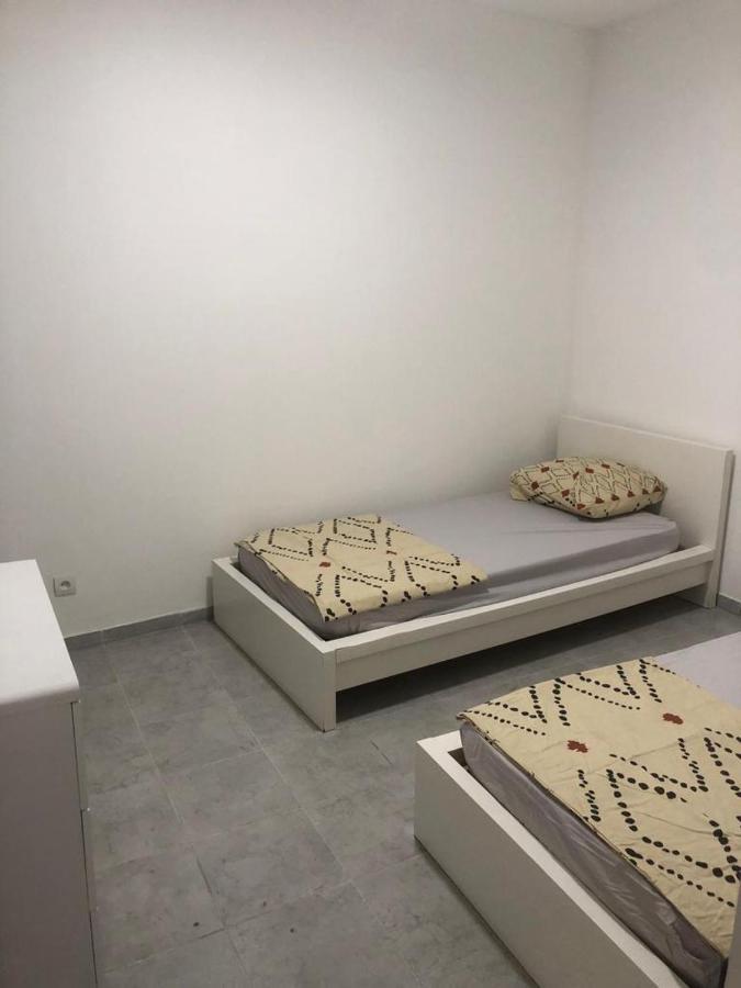 Rdc - Appartement F3 Villiers Le Bel 95 Proche De Paris Roissy Екстериор снимка